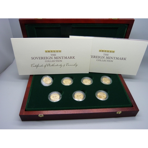 915 - The Royal Mint The Sovereign Mintmark Collection, seven George V full sovereigns, one struck in Lond... 