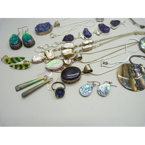 958 - A collection of silver, white metal and silver plated jewellery set with stones and abalone