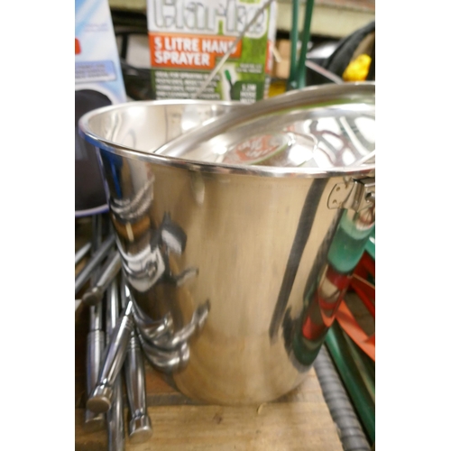 2371 - A quantity of Clarke returned items; a 15 litre stainless steel bucket, 2 Draper litter pickers, a D... 