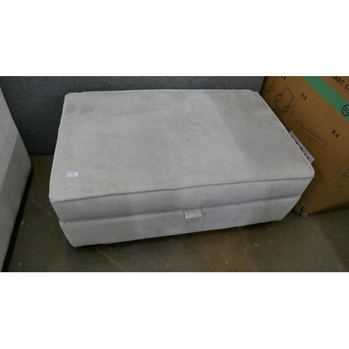 1462 - Barker and Stonehouse magnesium large storage footstool