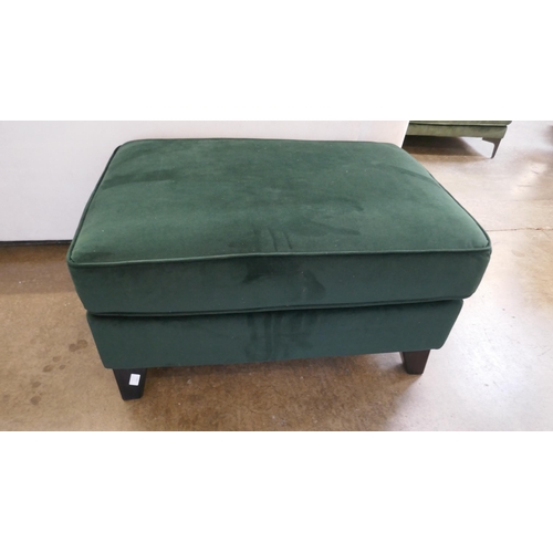 1466 - Forest green velvet footstool