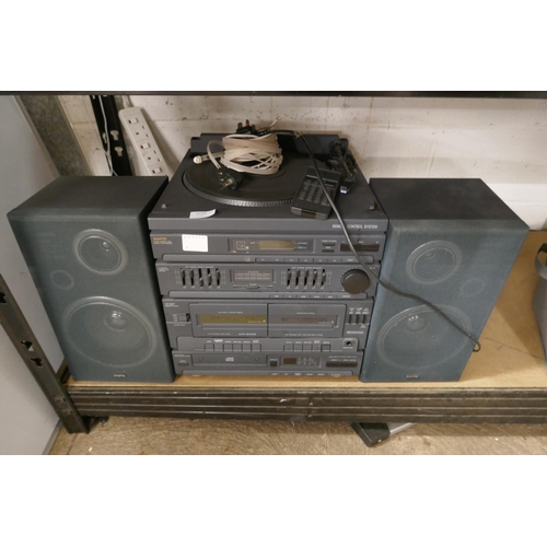 2133 - A Sanyo DC-X802 stereo component hi-fi system with a turntable record player, 2 channel 5 band graph... 