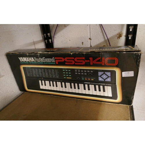 2138 - A Yamaha Portasound PSS-140 keyboard - boxed