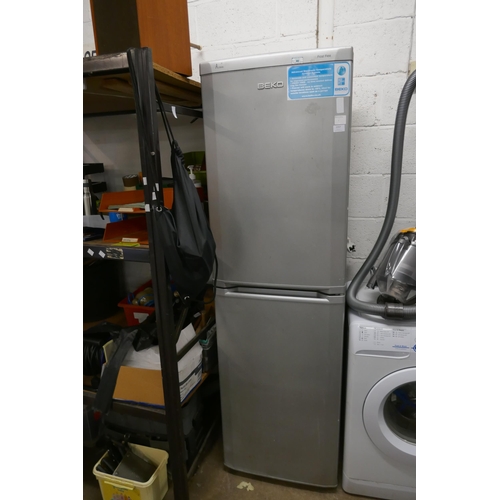 2157 - A Beko A Class frost free 50/50 free standing  fridge freezer (CDA543FS-2) - height 6ft