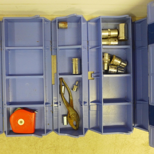 2042 - Two Rolykit tool boxes, one with tools and one without