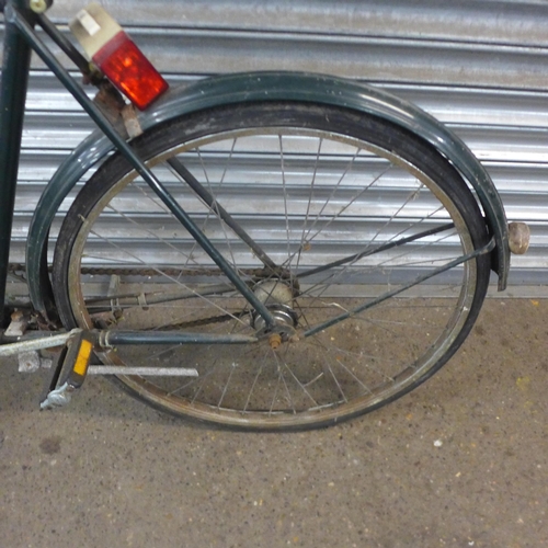 2171 - A vintage Raleigh steel framed bike with vintage Dunlop saddle