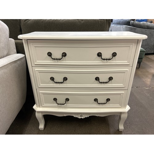 1456 - A white three drawer chest