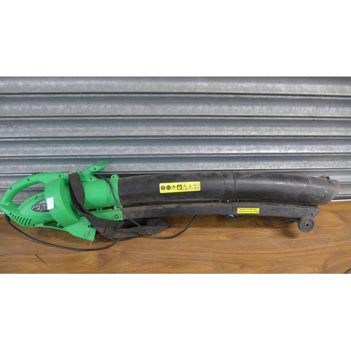 2212 - A Mac Allister MGTP300P electric strimmer and an electric 2500w garden blower vac