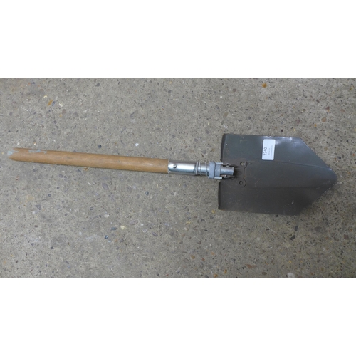 2240 - A steel grappling hook, a folding trench shovel and a length of rope