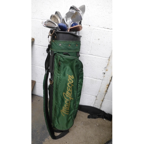 2254 - 5 Bags of golf irons, drivers and putters including Big Ezee, Ram, Delta, Donnay and Spalding and Se... 