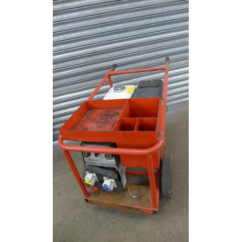 2263 - A petrol welder with 60ft earth cable, 64ft work cable, 16 amp and 110v outlet - W