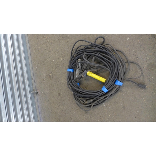 2263 - A petrol welder with 60ft earth cable, 64ft work cable, 16 amp and 110v outlet - W