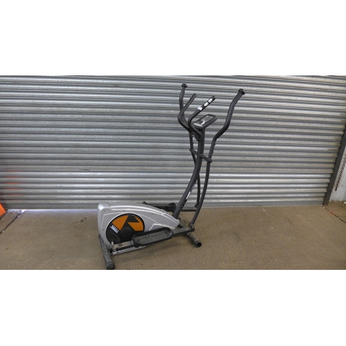 2271 - A York Fitness Aspire elliptical cross training machine