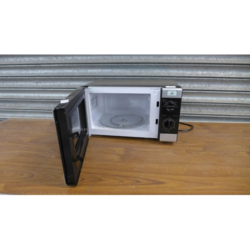 2280 - A 700w microwave - model MM BS14