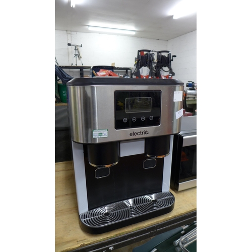 2281 - An Electriq model EIQICECM ice making machine