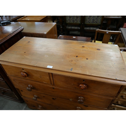 167 - A Victorian pine chest of drawers