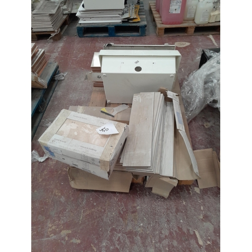 40 - Fourteen pallets of ceramic tiles. Lot will be sold in situ at Wellingborough, Northamptonshire and ... 