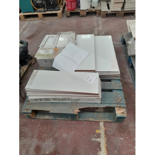 40 - Fourteen pallets of ceramic tiles. Lot will be sold in situ at Wellingborough, Northamptonshire and ... 