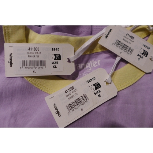 3006 - Quantity of women's violet Wrangler T-shirts, mixed size * this lot is subject to VAT