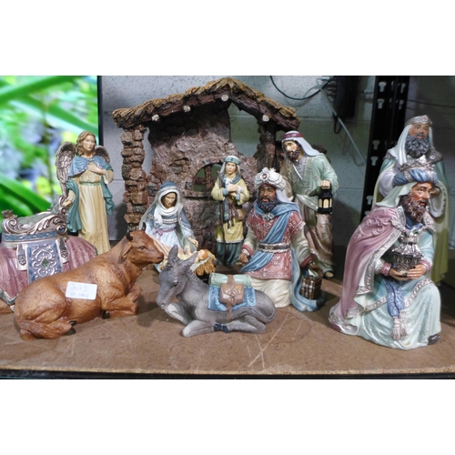 3023 - Kirkland Signature Nativity Set - Damaged (326-387) *This lot is subject to vat