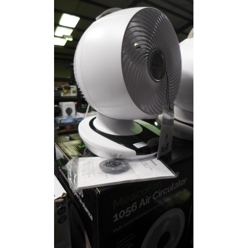 3045 - Meaco Air Circulator Fan With Remote  - This lot requires a UK adaptor, (326-46) *This lot is subjec... 