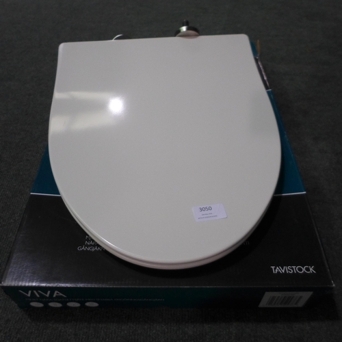 3050 - Soft Close Toilet Seat  (326-49) This lot is subject to vat