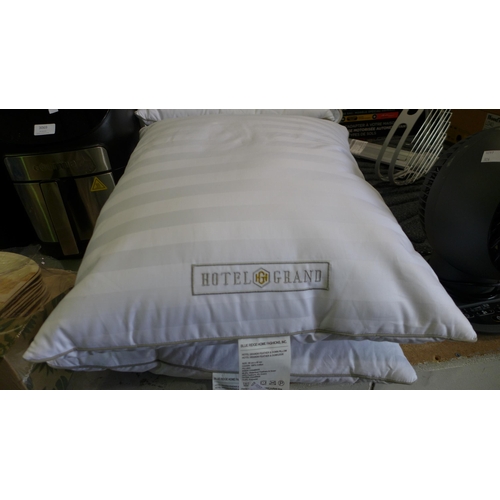 3066 - 2x Hotel Grand Down Roll Pillows   (326-158) This lot is subject to vat