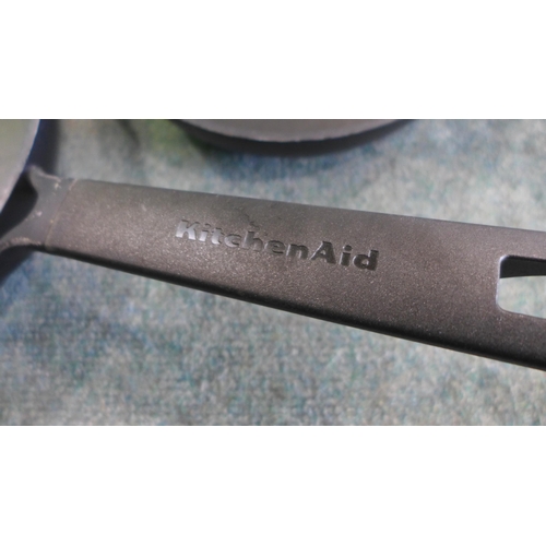 3075 - 2x Kitchenaid Frying Pan's   (326-131) This lot is subject to vat