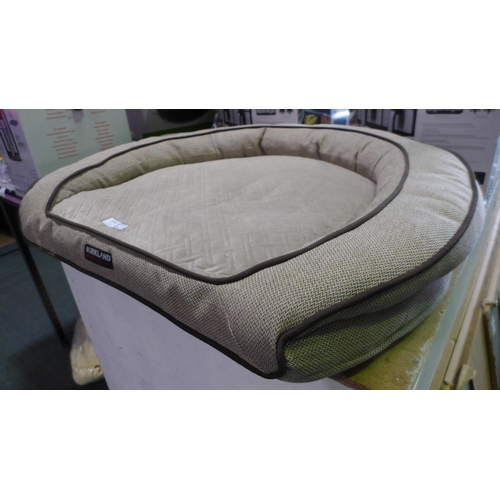 3094 - Kirkland Signature Large Pet Bed  (326-271) This lot is subject to vat