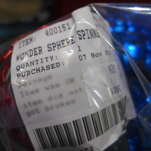 3116 - Qty Of Wonder Sphere Spinner Balls - This lot requires a UK adapter      (326-122,246,247,298,375,44... 