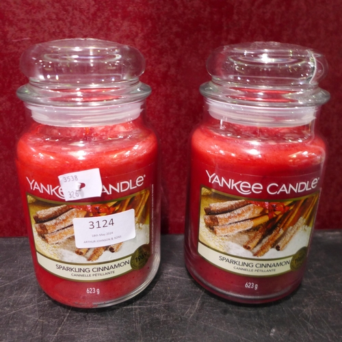 3124 - 2Pc Yankee Candle Pack  (326-292) This lot is subject to vat