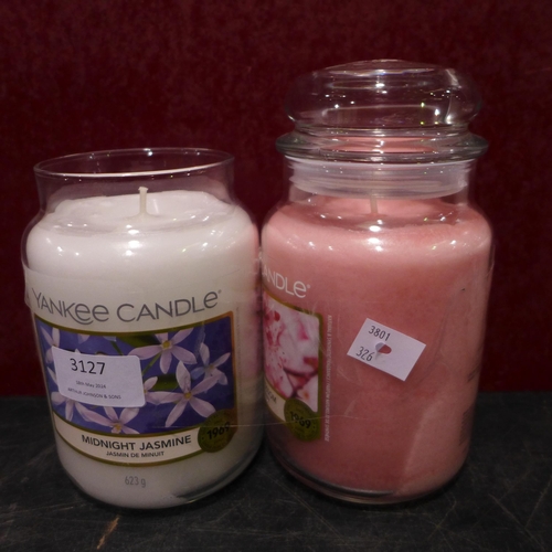 3127 - 2Pc Yankee Candle Pack  (326-439) This lot is subject to vat