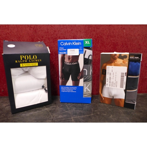 3182 - Men's underwear bundle including Calvin Klein and Hugo Boss boxers and Ralph Lauren T-shirts - sizes... 