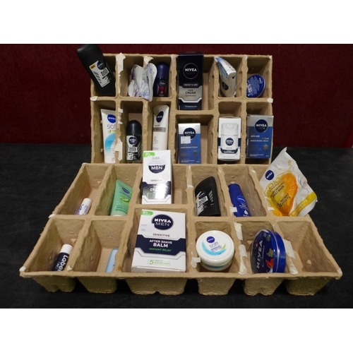 3187 - Nivea Mens gift set (326-486) This lot is subject to vat