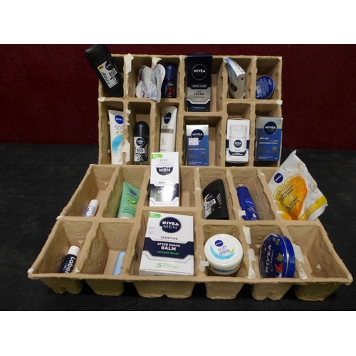 3193 - Nivea Mens Gift Set  (326-472) This lot is subject to vat