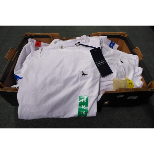 3214 - Quantity of women's Jack Wills white T-shirts - mixed size * this lot is subject to VAT