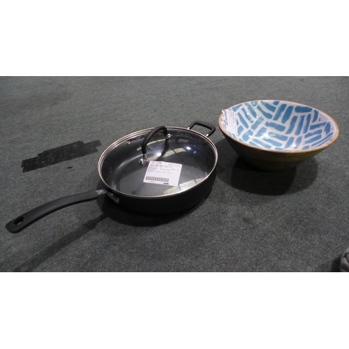 3448 - Tefal Deep Saute Pan & Mikasa Salad Bowl    (326-359,368) This lot is subject to vat