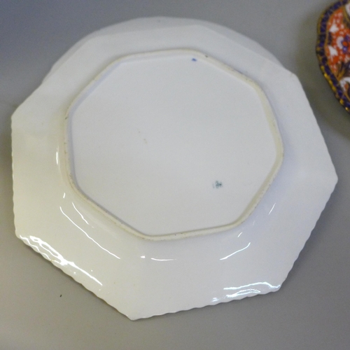 636 - Two pairs of 19th Century Copeland Imari cabinet plates, one pair octagonal shape, 20.5cm