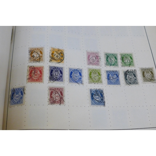 670 - A stamp album of world stamps