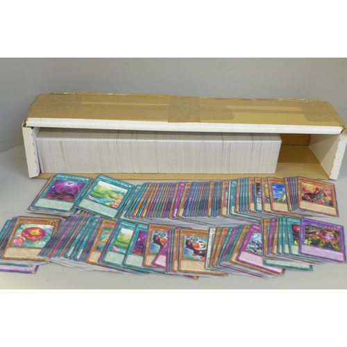 680 - Approximately 800 assorted Yu Gi Oh cards