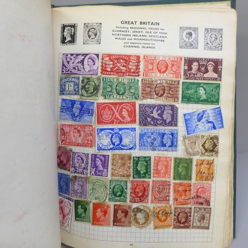 685 - Worldwide stamps collection in two albums