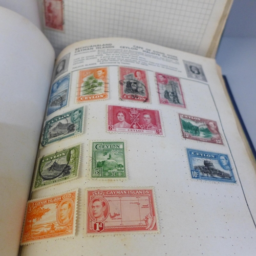 685 - Worldwide stamps collection in two albums