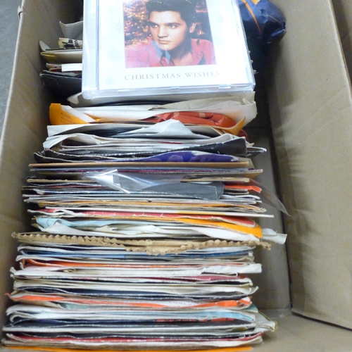 699 - A box of 1960s/70s/80s LP records and 7