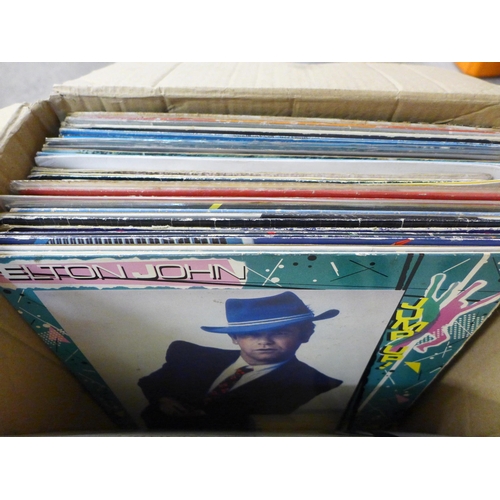 699 - A box of 1960s/70s/80s LP records and 7