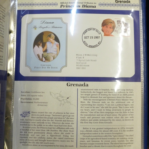 711 - A collection of Diana Princess of Wales and The Royal Family coin covers, first day covers, commemor... 