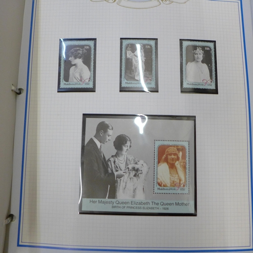 711 - A collection of Diana Princess of Wales and The Royal Family coin covers, first day covers, commemor... 