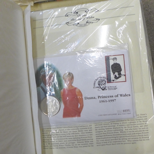 711 - A collection of Diana Princess of Wales and The Royal Family coin covers, first day covers, commemor... 