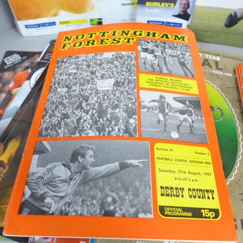 734 - Nottingham Forest and Derby County FC football programmes, including nineteen 1976-79, 1980 League C... 