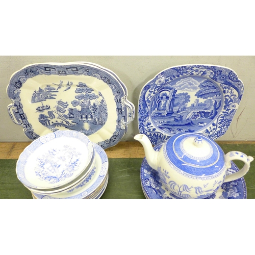 762 - A box of 19th Century and later blue and white china, Copeland Spode Mandarin teapot, English light ... 