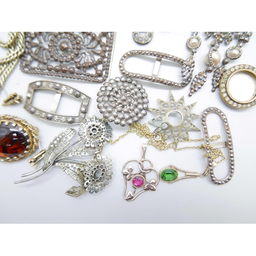 837 - Vintage jewellery including cut steel, brooches, pendants, etc.